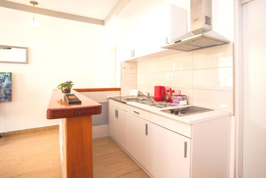 Apartamento Apartman Den,Rovinj Oaza U Centru Grada I Besplatnim Parkingom Exterior foto