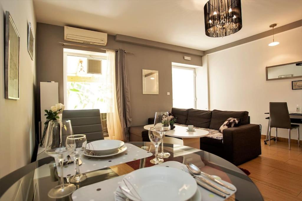 Apartamento Apartman Den,Rovinj Oaza U Centru Grada I Besplatnim Parkingom Exterior foto